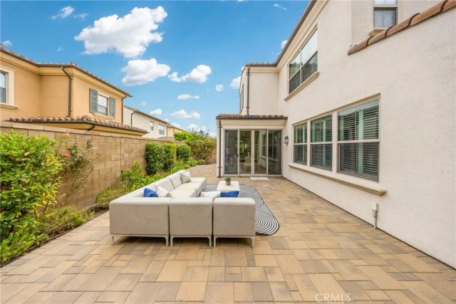 182 Frontier, Irvine, CA 92620