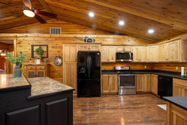 6213 Stafford Road SW, Washington Court House, OH 43160