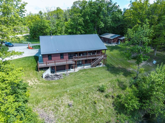 6213 Stafford Road SW, Washington Court House, OH 43160