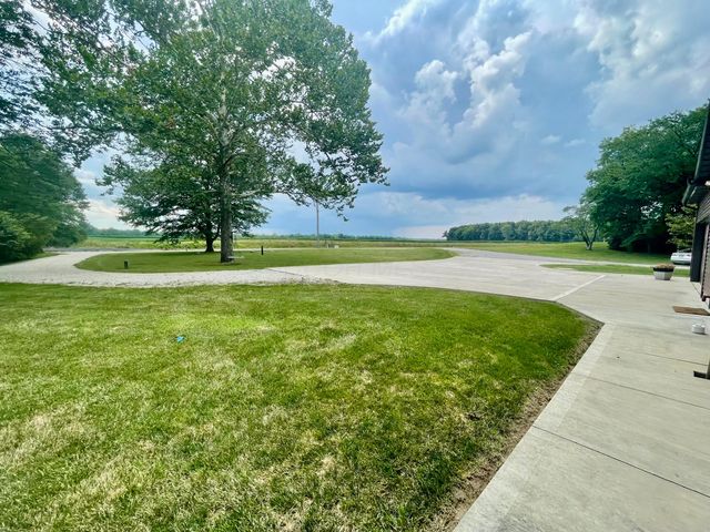 6213 Stafford Road SW, Washington Court House, OH 43160