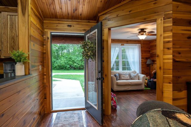 6213 Stafford Road SW, Washington Court House, OH 43160