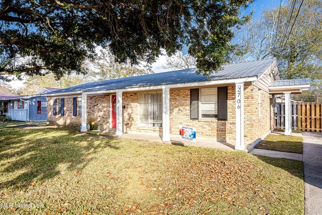 2706 Lynwood Street, Pascagoula, MS 39567