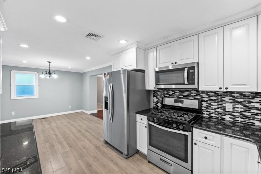 20 Shawnee Rd, Hopatcong Boro, NJ 07843 — photo 4