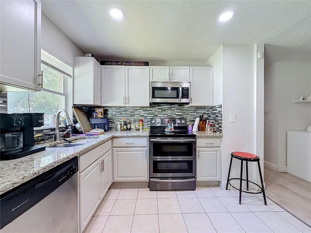 3667 TRIANON DRIVE, Orlando, FL 32818