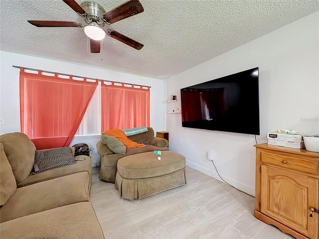 3667 TRIANON DRIVE, Orlando, FL 32818