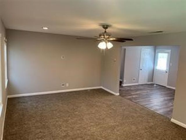 2117 N Hickory Street, Sherman, TX 75092