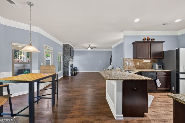 225 Mary Jane Lane, Covington, GA 30016