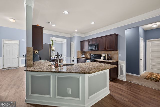 225 Mary Jane Lane, Covington, GA 30016