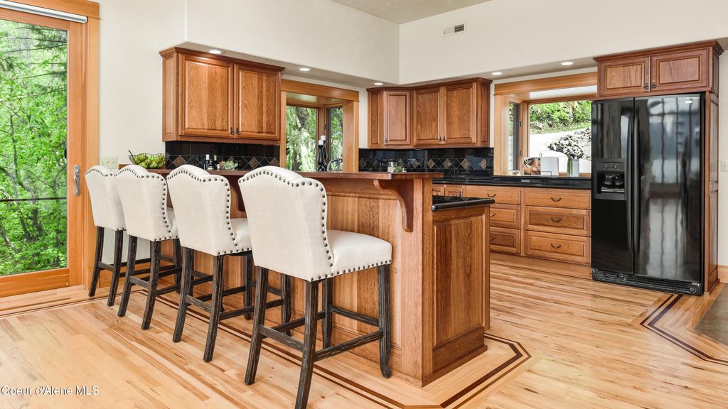 3361 Bottle Bay Rd, Sagle, ID 83860 photo 10