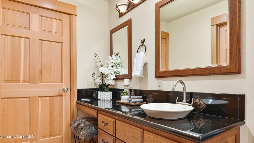 3361 Bottle Bay Rd, Sagle, ID 83860 photo 20