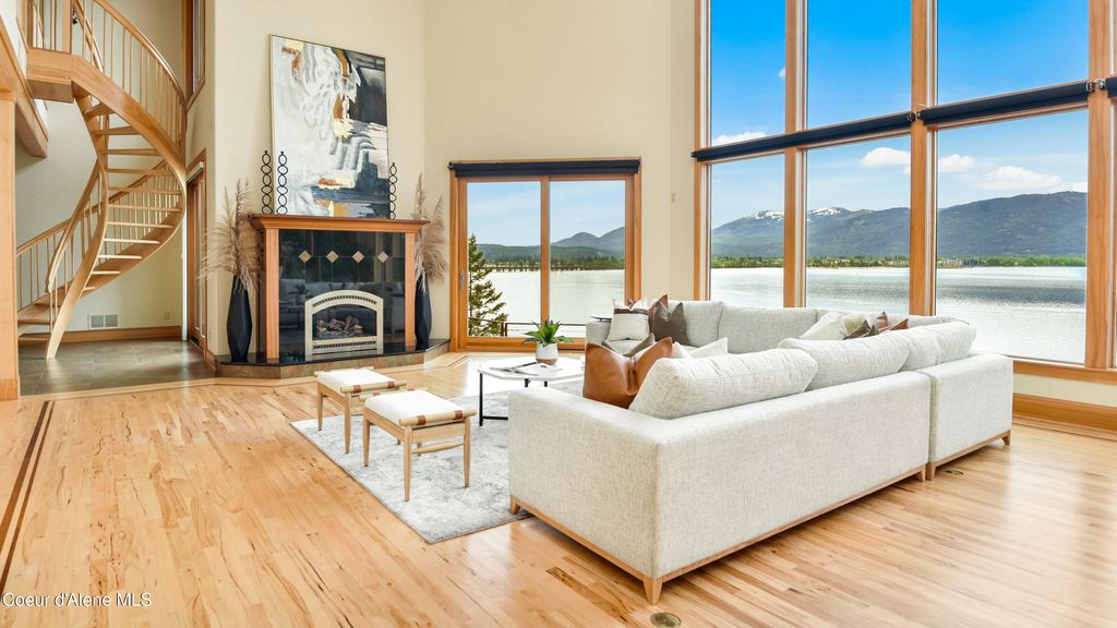 3361 Bottle Bay Rd, Sagle, ID 83860 photo 3