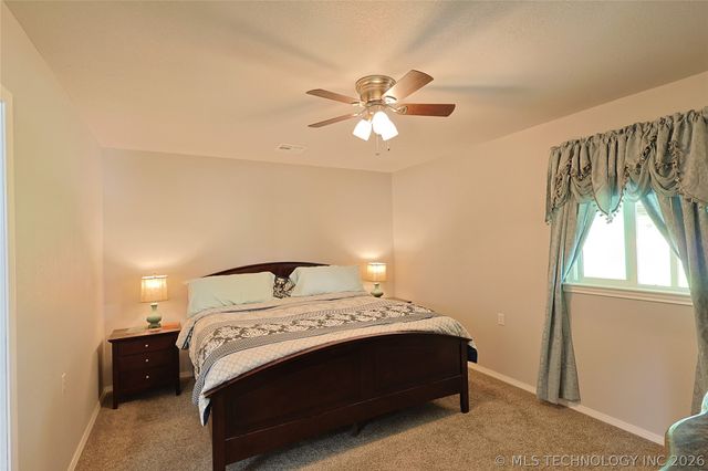 424398 Texanna Road, Checotah, OK 74426