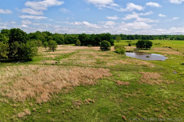 424398 Texanna Road, Checotah, OK 74426