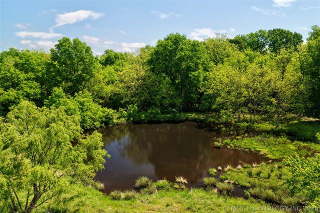 424398 Texanna Road, Checotah, OK 74426