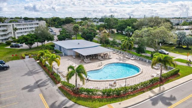 77 Harwood H 77, Deerfield Beach, FL 33442