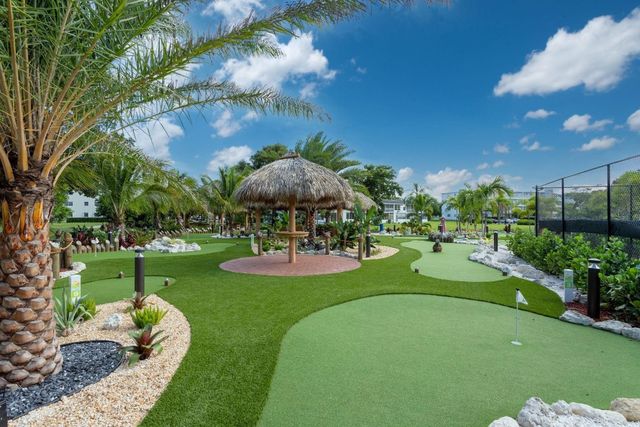 77 Harwood H 77, Deerfield Beach, FL 33442