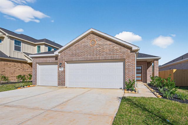 9746 Enclave Ridge Road, Willis, TX 77318