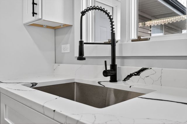 339 Blackhawk Drive, Park Forest, IL 60466