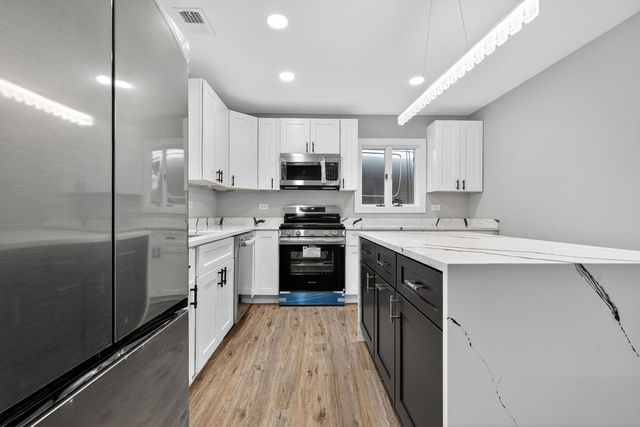 339 Blackhawk Drive, Park Forest, IL 60466