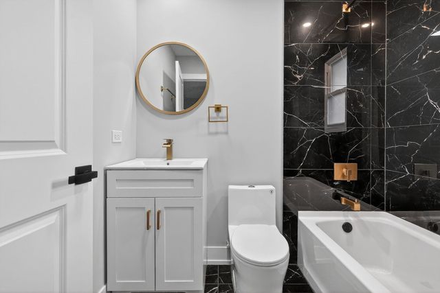 339 Blackhawk Drive, Park Forest, IL 60466