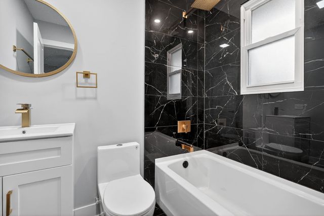 339 Blackhawk Drive, Park Forest, IL 60466