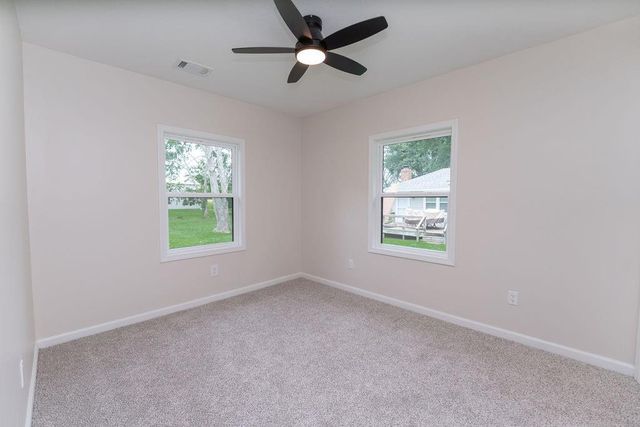 910 N Edith Avenue, Adrian, MO 64720