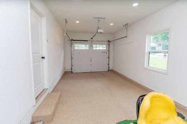 910 N Edith Avenue, Adrian, MO 64720