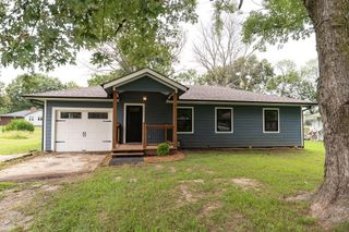 910 N Edith Avenue, Adrian, MO 64720