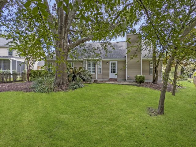 1239 Wild Olive Drive, Mount Pleasant, SC 29464