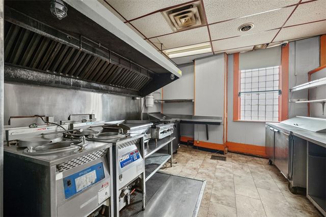 1442 Lowrie Street, Troy Hill, PA 15212