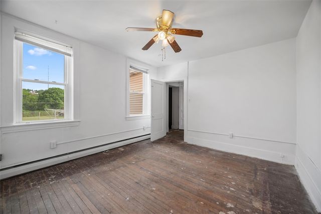 1442 Lowrie Street, Troy Hill, PA 15212