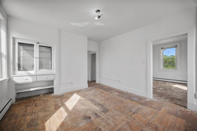 1442 Lowrie Street, Troy Hill, PA 15212