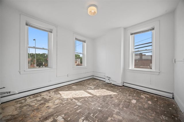 1442 Lowrie Street, Troy Hill, PA 15212