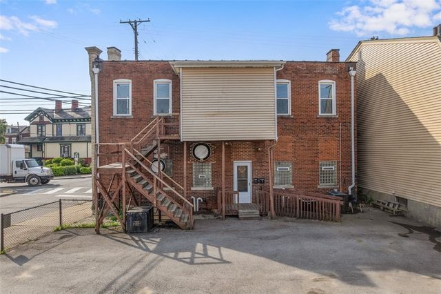 1442 Lowrie Street, Troy Hill, PA 15212