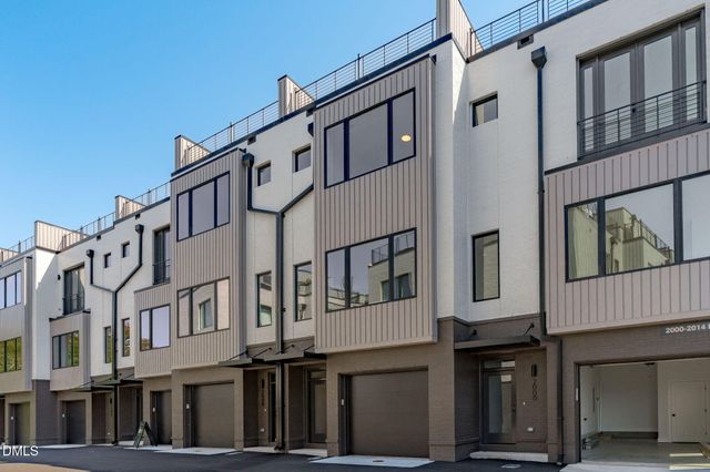 2000 Moody Lane, Durham, NC 27701