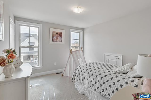 19 FOWLER ST C, Charlottesville, VA 22901