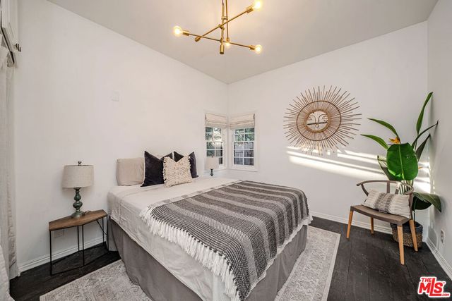 173 S Kingsley Drive, Los Angeles, CA 90004