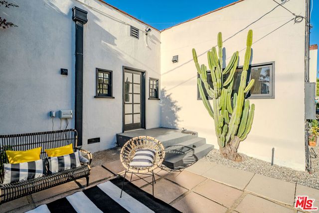173 S Kingsley Drive, Los Angeles, CA 90004