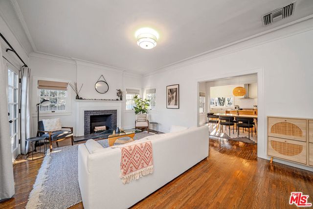 173 S Kingsley Drive, Los Angeles, CA 90004