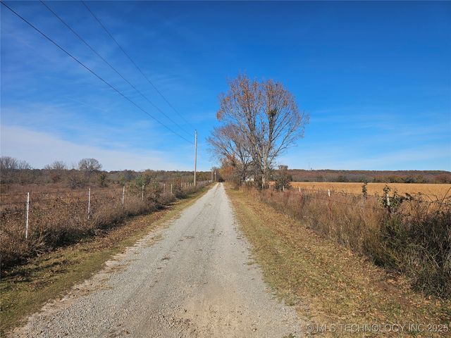 6370 W 430 Road, Pryor, OK 74361