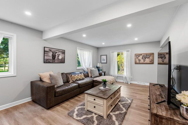 6501 River Meadows Turn, Racine, WI 53402