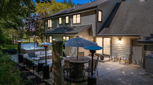 6501 River Meadows Turn, Racine, WI 53402