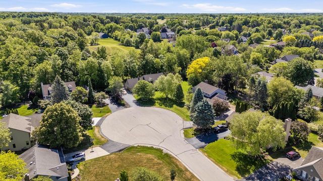6501 River Meadows Turn, Racine, WI 53402