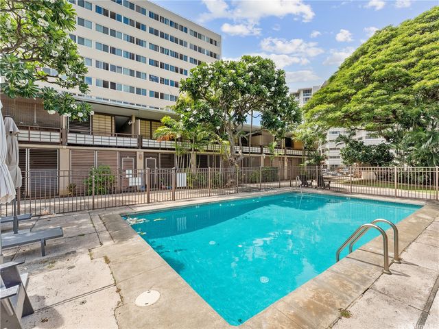 1700 Makiki Street 104, Honolulu, HI 96822