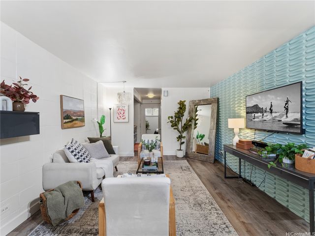 1700 Makiki Street 104, Honolulu, HI 96822