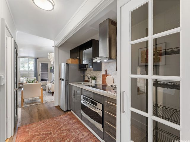 1700 Makiki Street 104, Honolulu, HI 96822