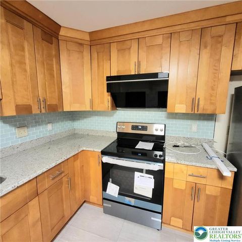 1081 Barnside Road, Lower Macungie Twp, PA 18103