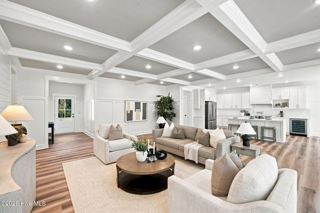9406 Old Salem Way NW, Calabash, NC 28467