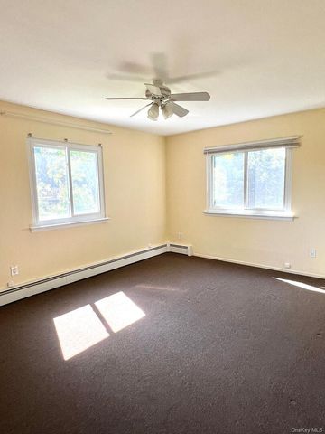 66-68 Hawthorne, East Islip, NY 11730
