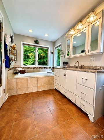 8969 Bethel Road, Pompey, NY 13035